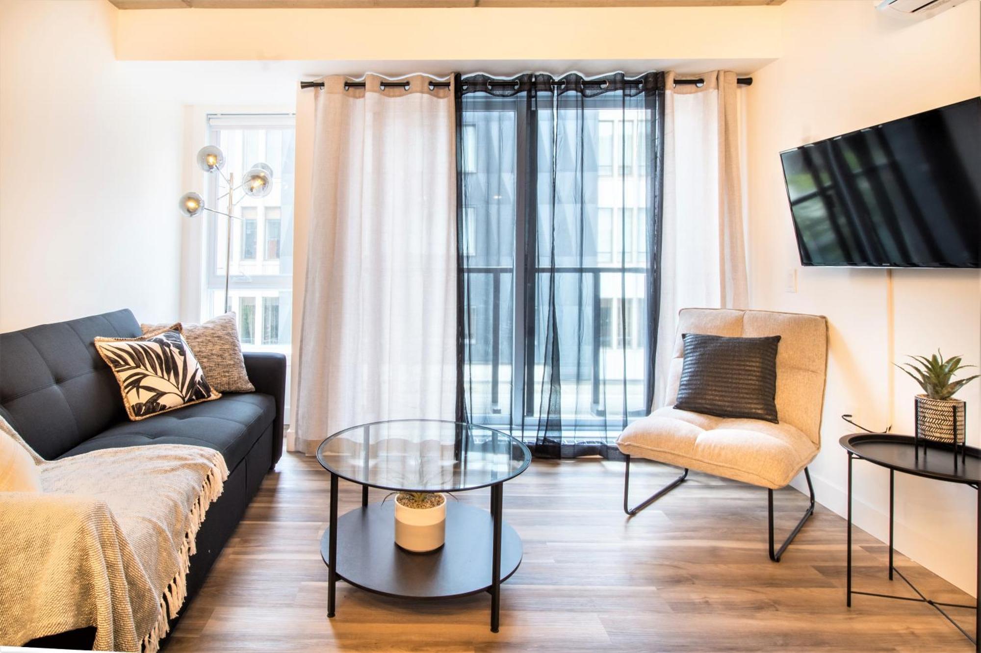 Condo Chic, Centre-Ville Piscine, Terrasse, Gym ควิเบกซิตี้ ภายนอก รูปภาพ